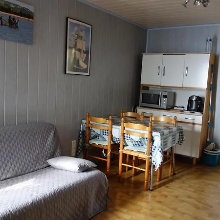 Maison A Proche Et Clape